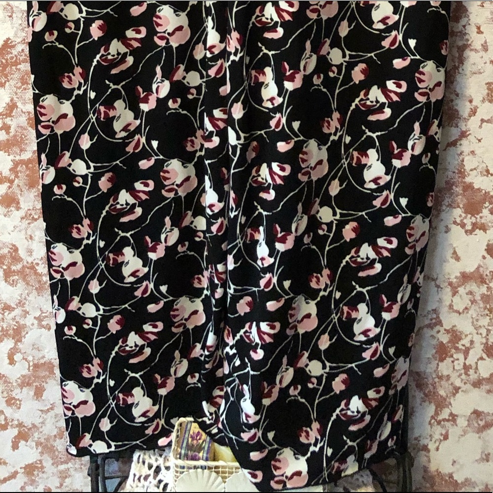 Dress, Midi, [Cheerful] Cherry Blossom Design on black, ruffley sleeves - Picture 4 of 16